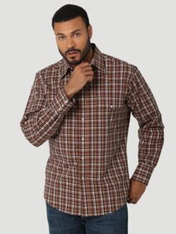 Men's Wrangler Wrinkle Resist Relaxed Fit Snap Front Shirt #112318653X